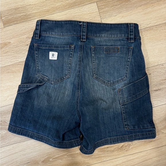 Stretchy jean shorts - Picture 2 of 2